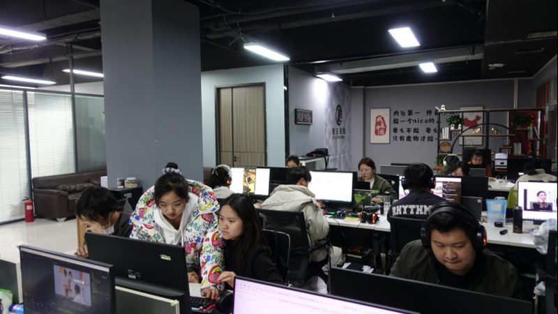 商场开业活动策划方案模板：打造吸睛盛事的关键要素**